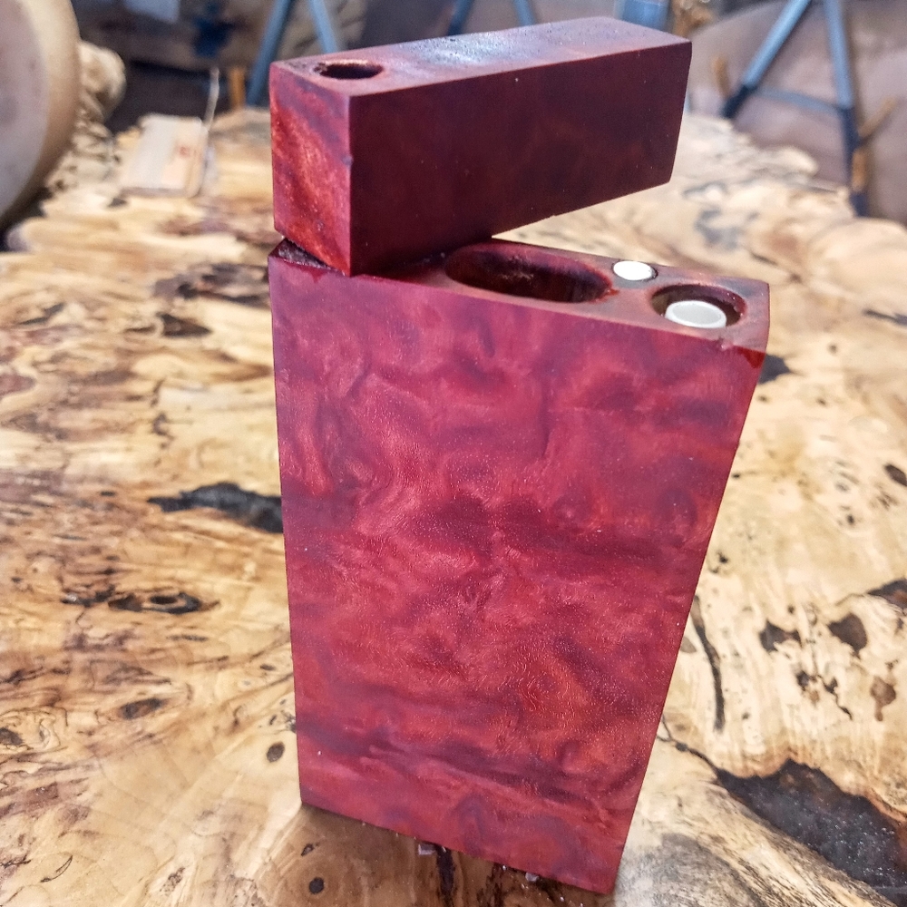 420:DUGOUT W/ PORCELAIN BAT